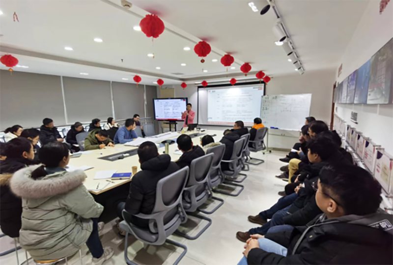 南方略咨詢為武漢英思《營銷創新，重大項目開發七步法》企業培訓服務1