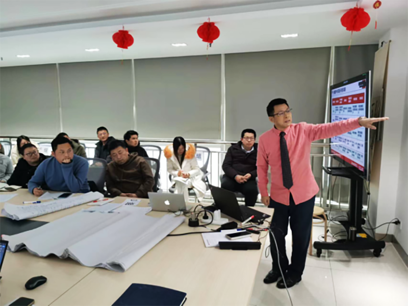 南方略咨詢為武漢英思《營銷創新，重大項目開發七步法》企業培訓服務4
